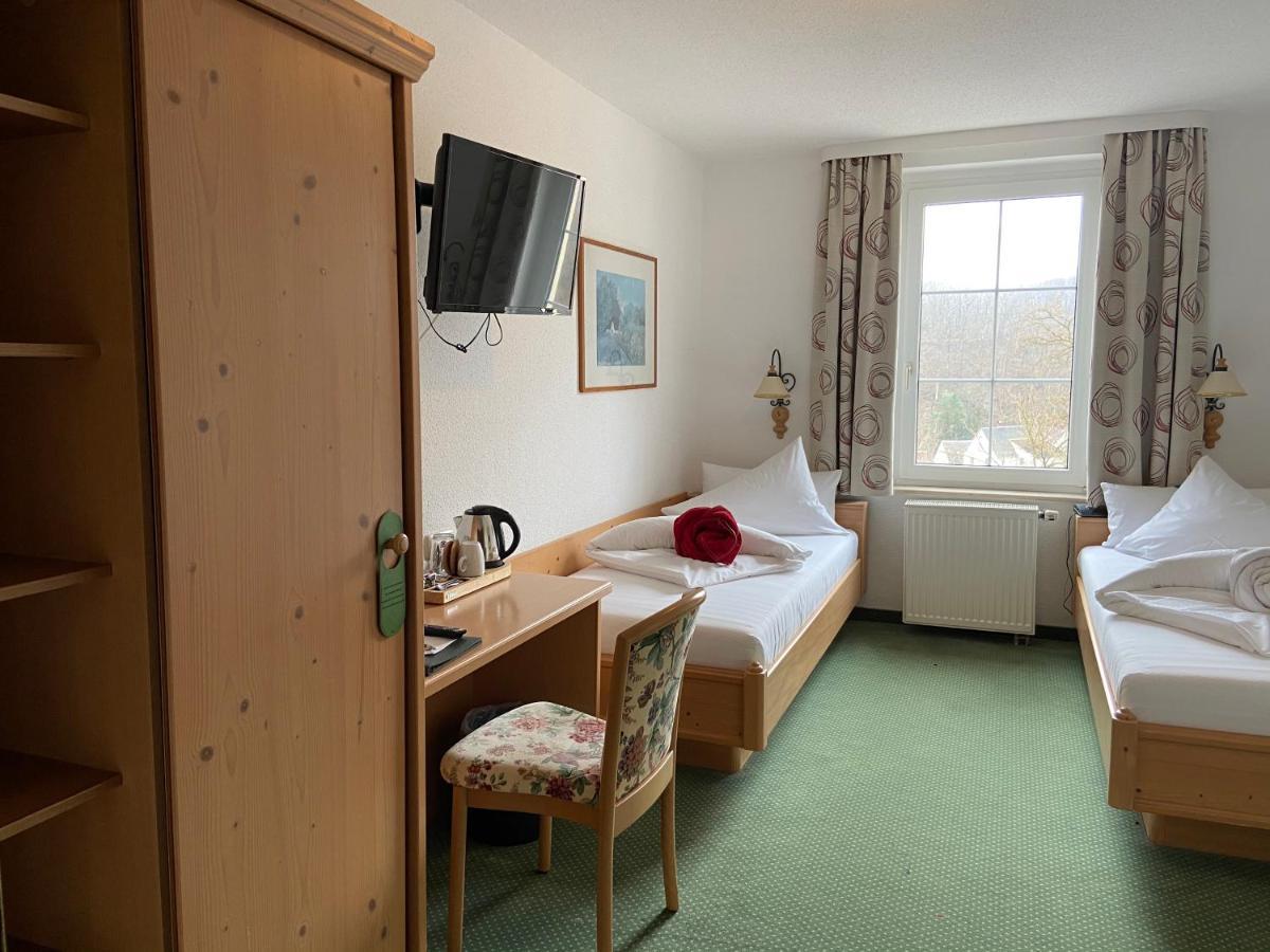 Muldenschlosschen Hotel Lunzenau ภายนอก รูปภาพ